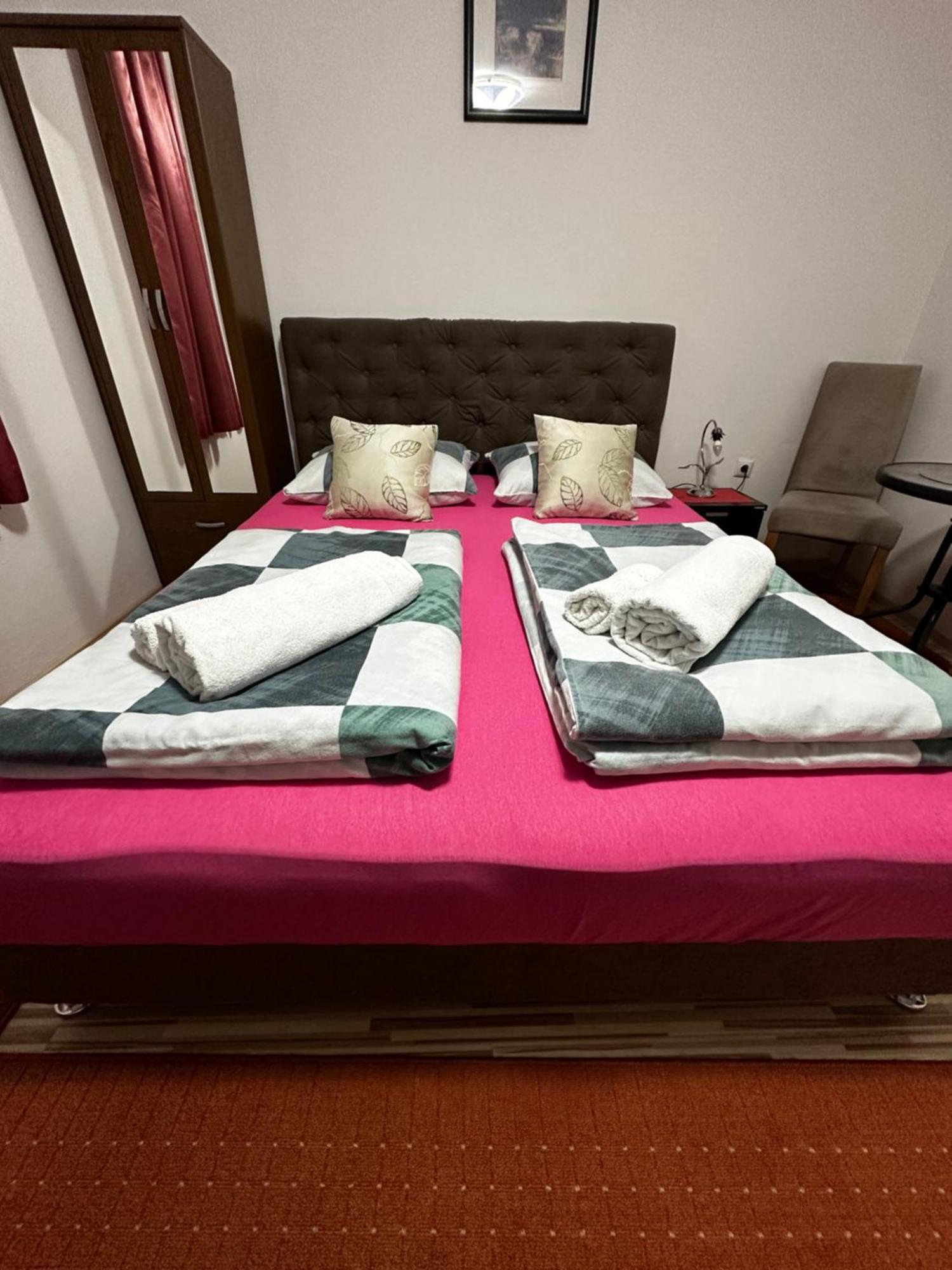 Guest House Nana Μόσταρ Εξωτερικό φωτογραφία