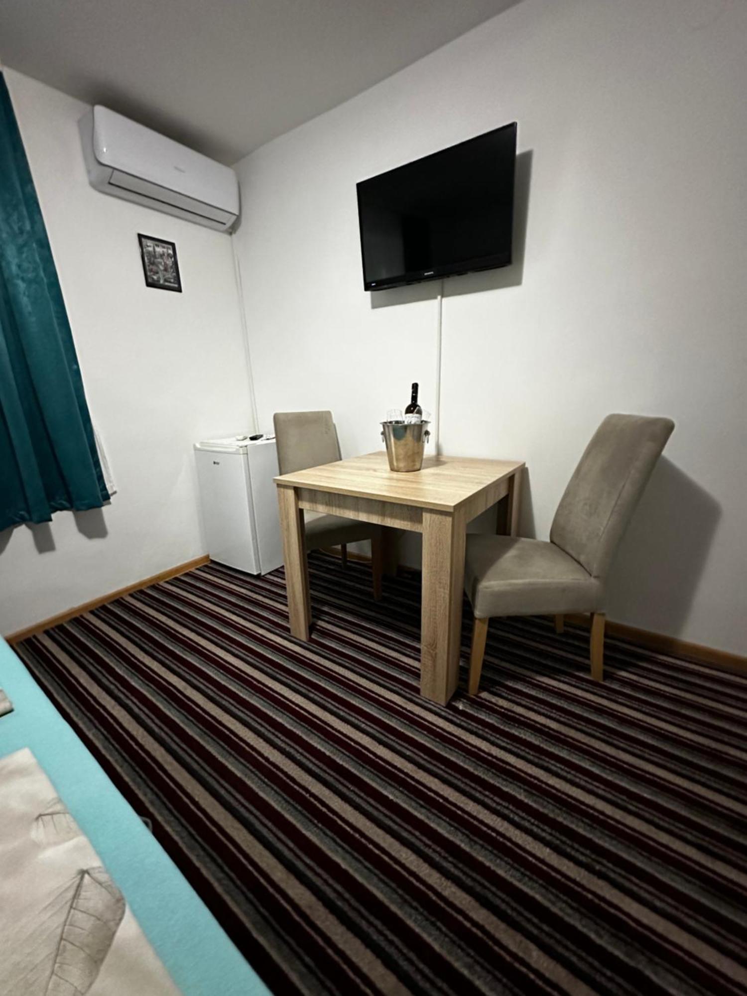 Guest House Nana Μόσταρ Εξωτερικό φωτογραφία