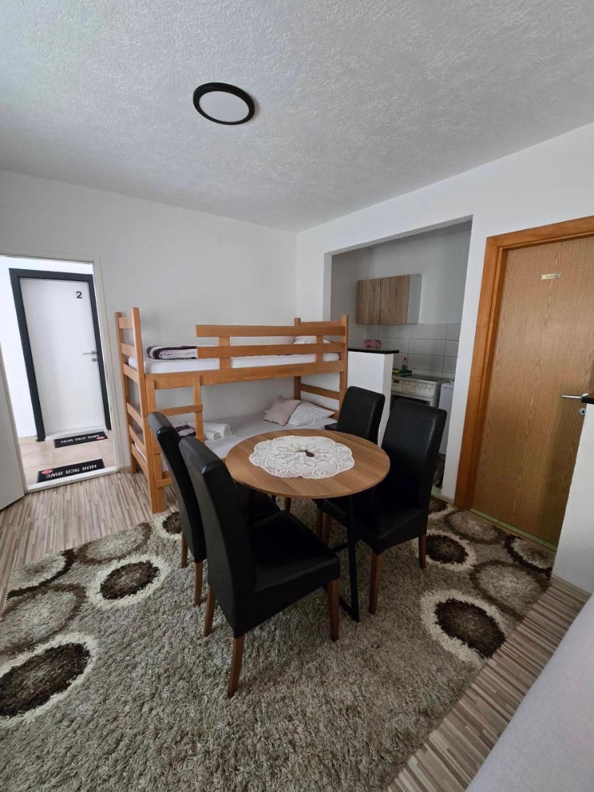 Guest House Nana Μόσταρ Εξωτερικό φωτογραφία